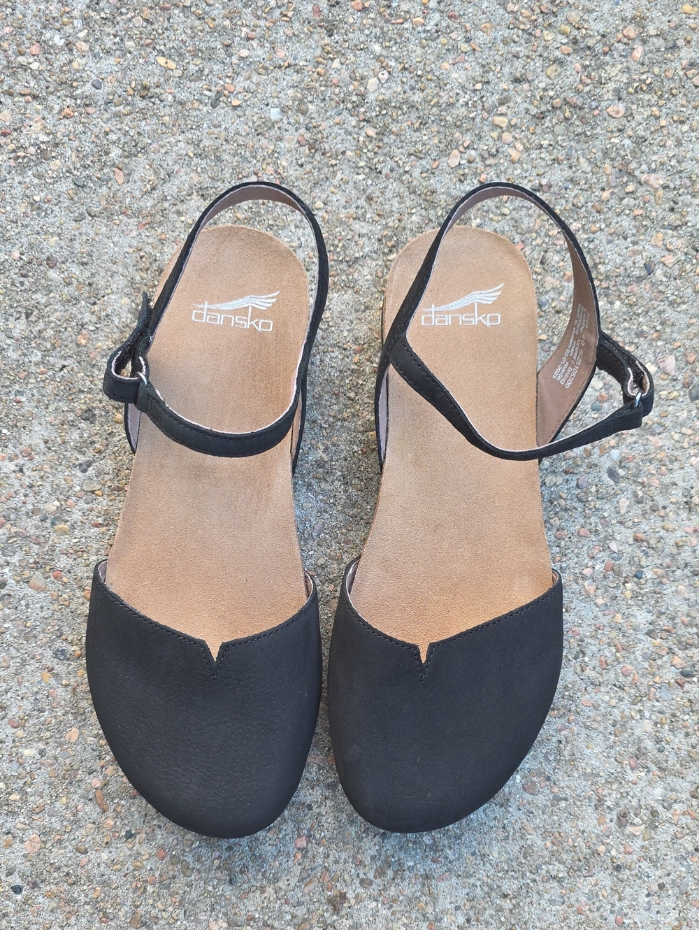 Dansko Rowan Black Leather Closed Toe Mary Jane Size 40 - Picture 2 of 12